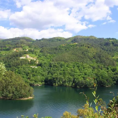 Casa Do Cadaval * Rio Caldo