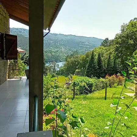 Casa Do Cadaval Rio Caldo