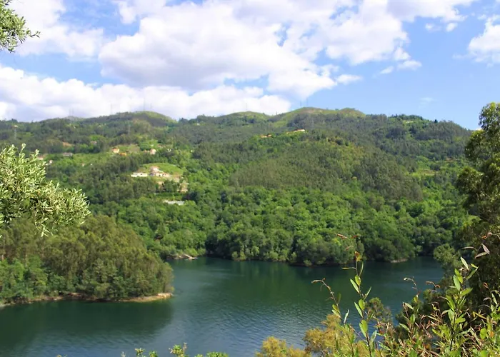 Casa Do Cadaval * Rio Caldo